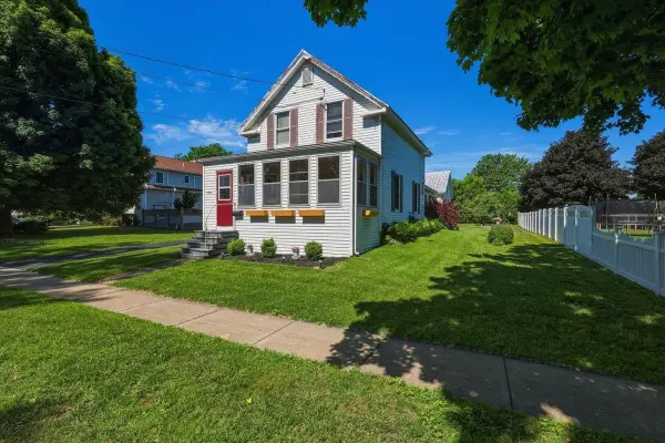 126 N Elm Street, St. Albans City, VT 05478
