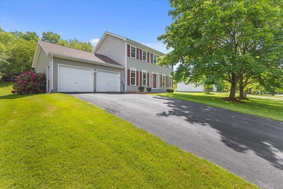 18 Fairview Drive, Essex Junction, VT 05452 - #1