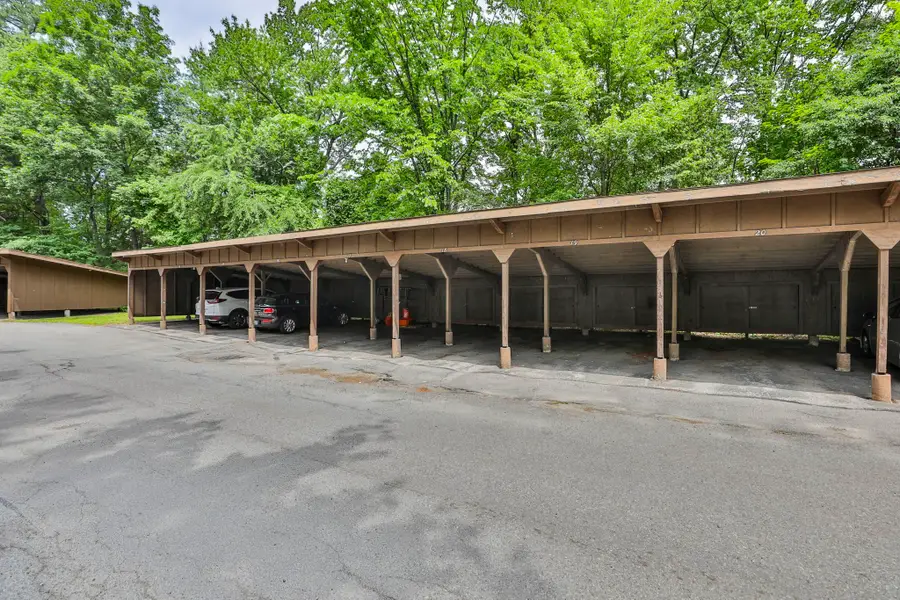 6 Autumn Leaf Drive #20, Nashua, NH 03060 - #3