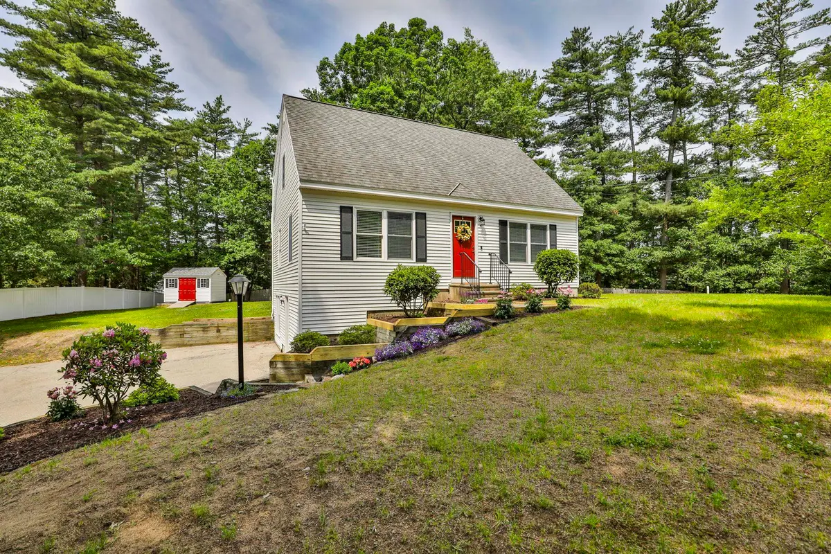 3 Evergreen Drive, Hudson, NH 03051 - #1