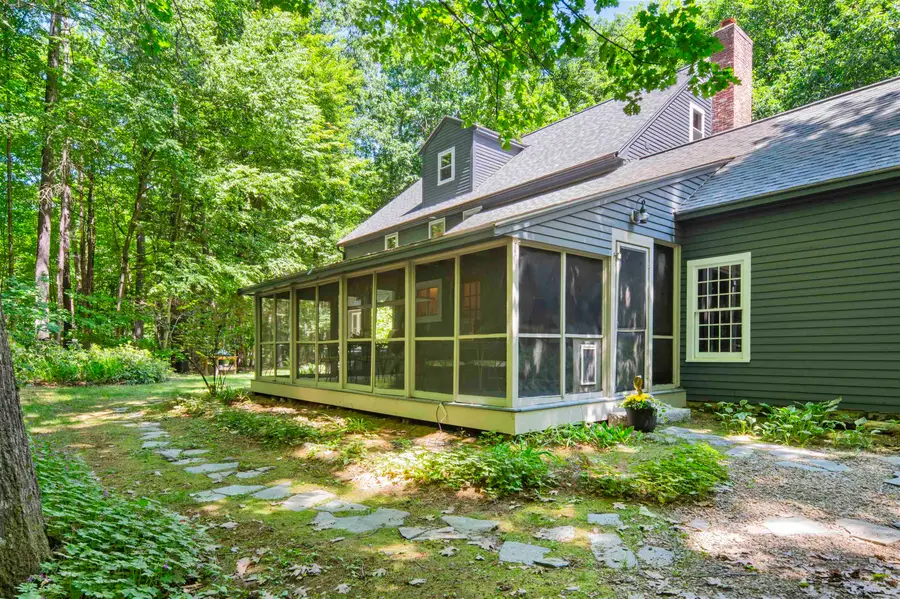 11 Nathan Lord Road, Amherst, NH 03031 - #3
