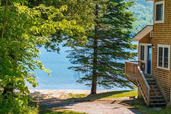 461 Harvey Mountain Road, Barnet, VT 05821