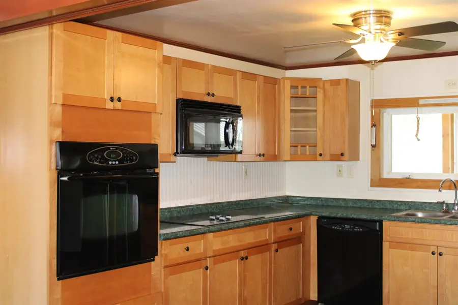 23 Hadley Street, Littleton, NH 03561 - #3