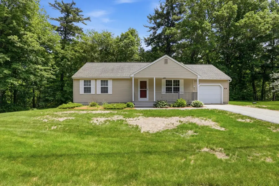 27 Saint John Lane, Hampstead, NH 03841 - #2
