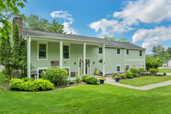7 Barnard Ridge Road, Meredith, NH 03253