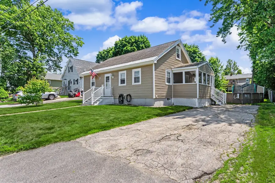 213 Bourne Street, Manchester, NH 03013 - #2