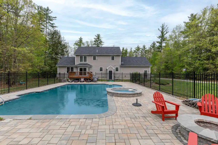 130 West Ridge Circle, Hopkinton, NH 03229 - #2
