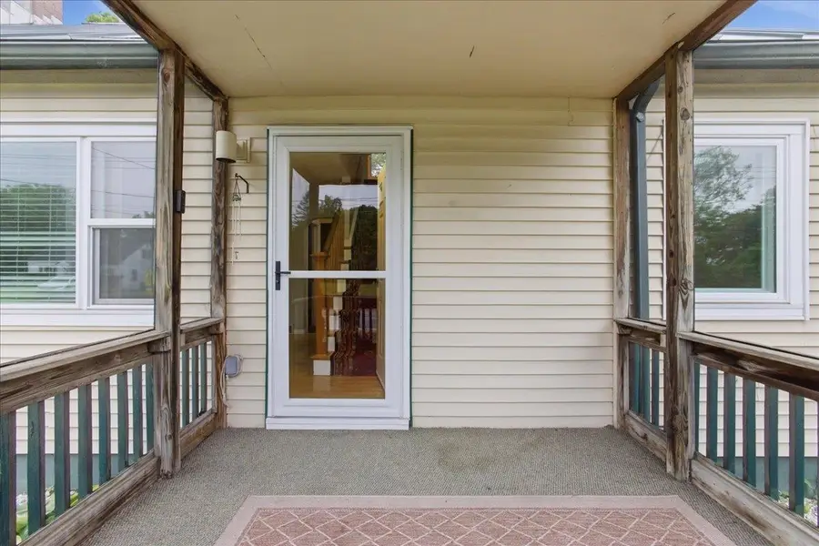 109 Airport Parkway, South Burlington, VT 05403 - #2