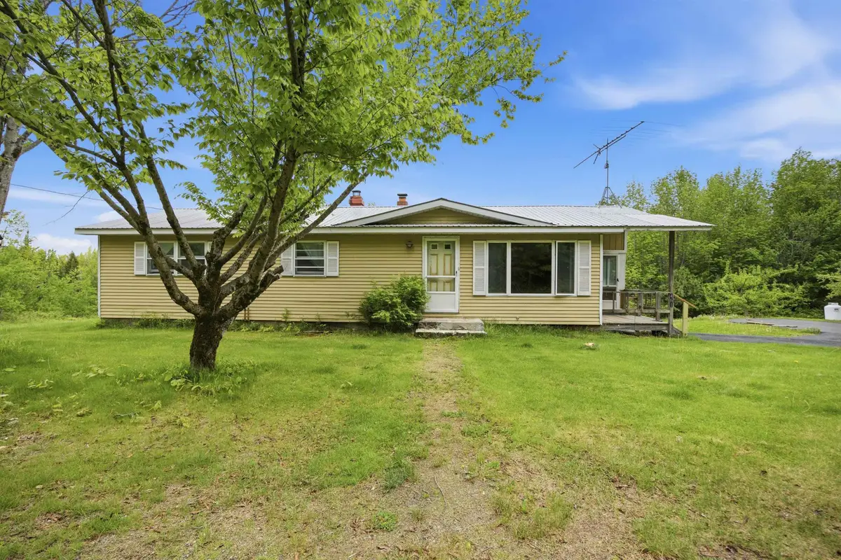 461 Coventry Road, Benton, NH 03785 - #1