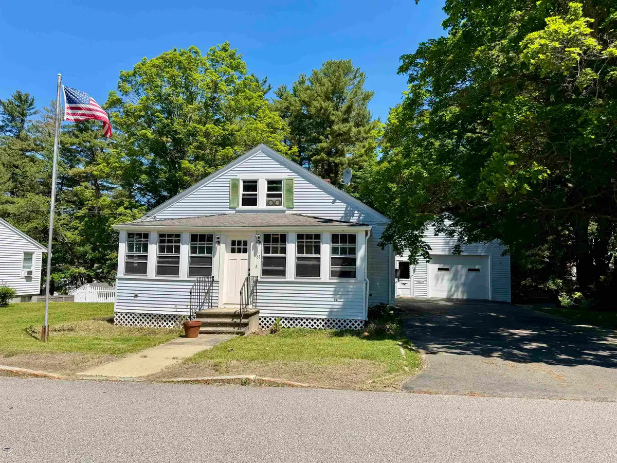 61 Maple Street, Somersworth, NH 03878 - #1
