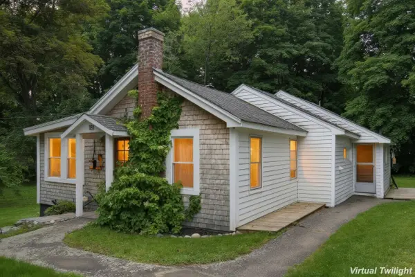 181 Kearsarge Way, Portsmouth, NH 03801