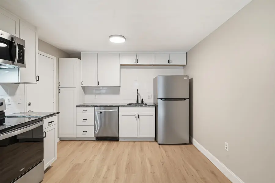 8 Strawberry Bank Road #9, Nashua, NH 03062 - #3