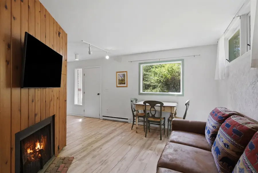 19 Winhall Condo Road, Winhall, VT 05340 - #3