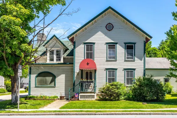 609-617 Depot Street, Manchester, VT 05255