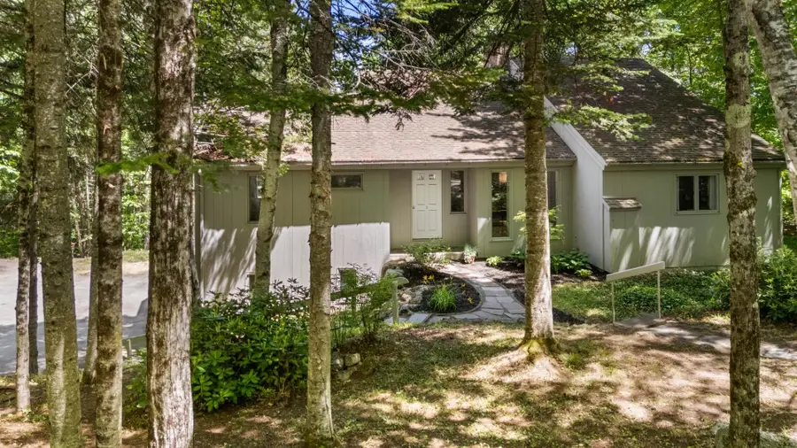 10 Wedgewood Drive, Grantham, NH 03753 - #2