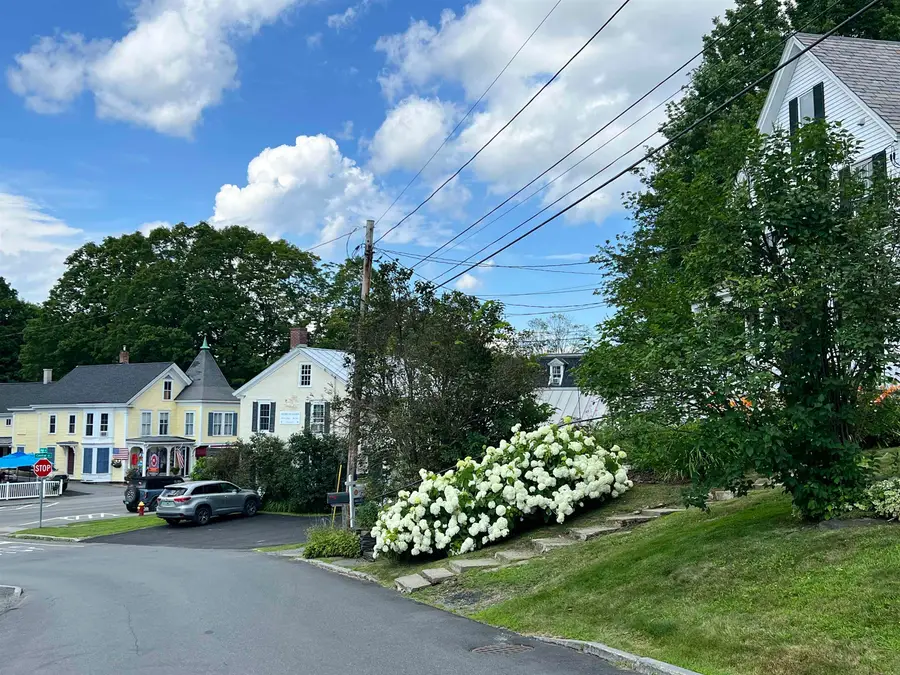 2 High Street, Woodstock, VT 05091 - #3