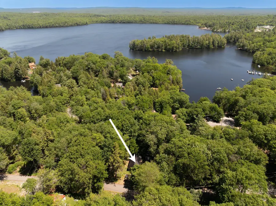 8 Merlin Road, Farmington, NH 08835 - #2