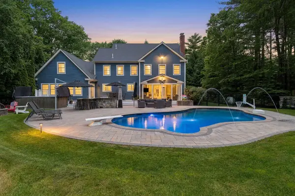 49 Sleepy Hollow Drive, Greenland, NH 03840