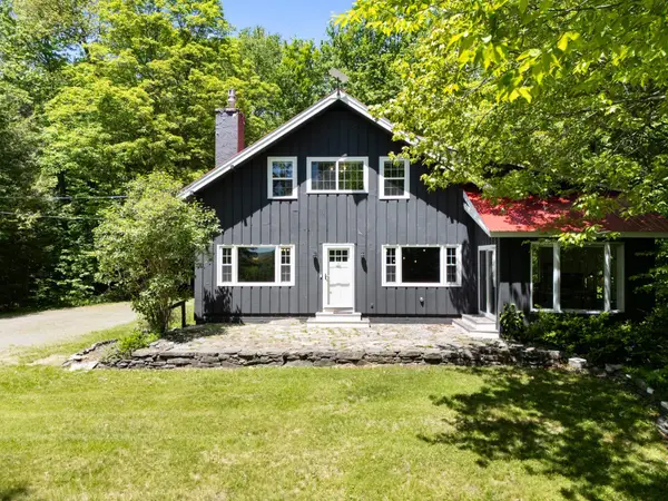 227 West Jamaica Road, Stratton, VT 05360