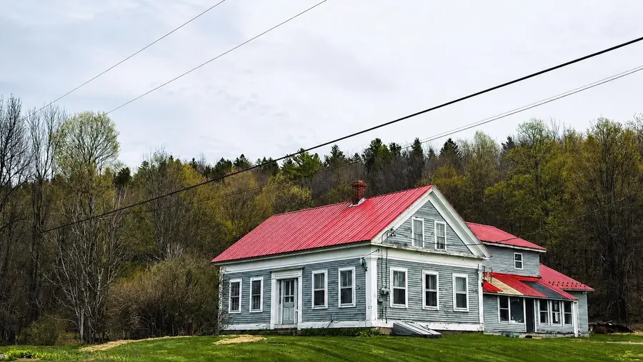 15 Daniels Road W, Albany, VT 05845 - #2