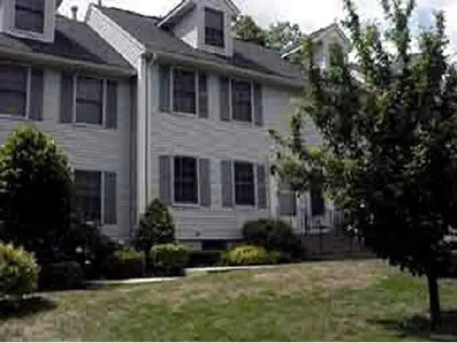50 Beech Hill Avenue #3, Manchester, NH 03103 - #1