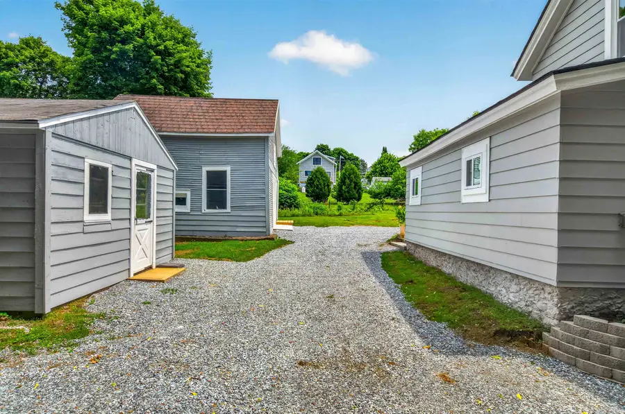 29 Clinton Avenue, Rutland, VT 05701 - #3