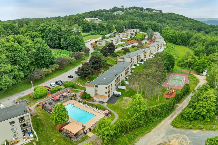 178 Treetop Circle #1034, Laconia, NH 03246 - #3