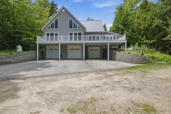 299 Cloutier Drive, Stark, NH 03582