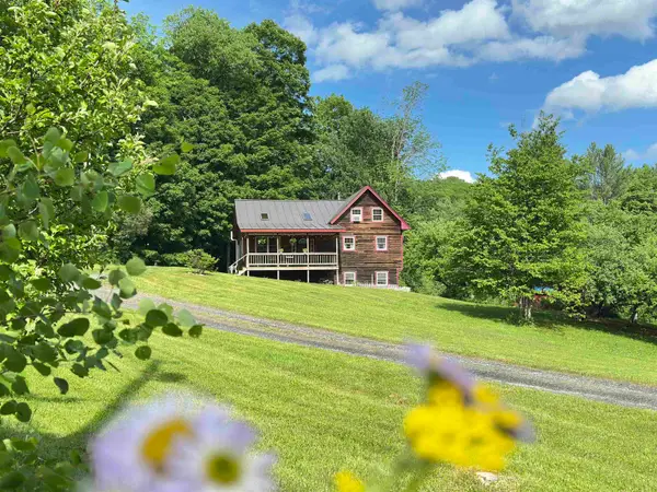 302 Brook Road, Chelsea, VT 05038