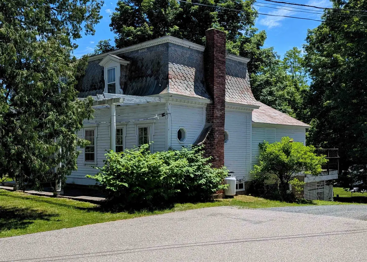 412 Western Avenue, Brattleboro, VT 05301 - #1