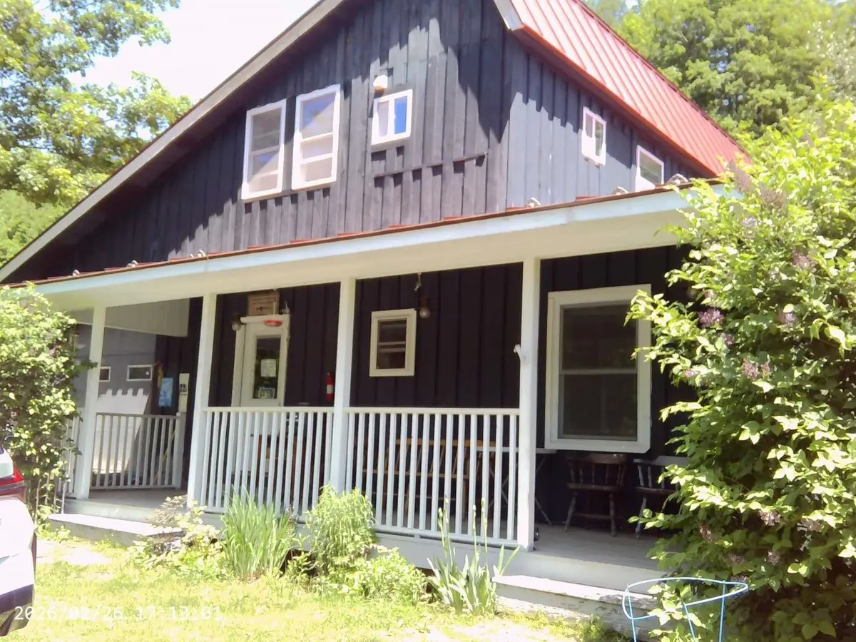 252 Spring Road, Tunbridge, VT 05077 - #1