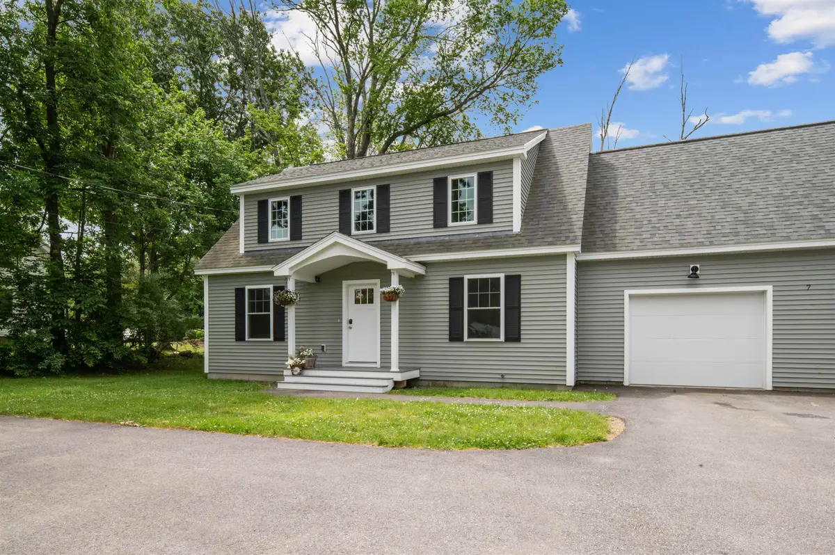 7 Hampton Road #2, Exeter, NH 03833 - #1