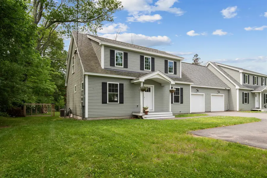 7 Hampton Road #2, Exeter, NH 03833 - #2