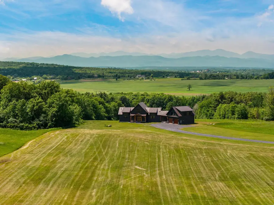 225 Viscido Drive, Ferrisburgh, VT 05456 - #2