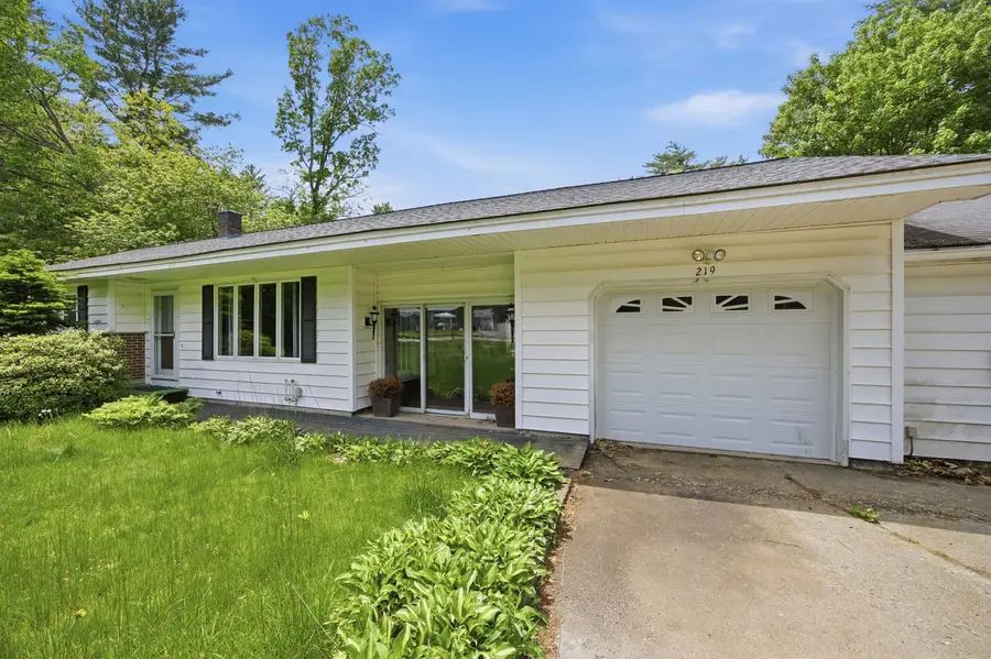 219 Plain Road, Hinsdale, NH 03451 - #3