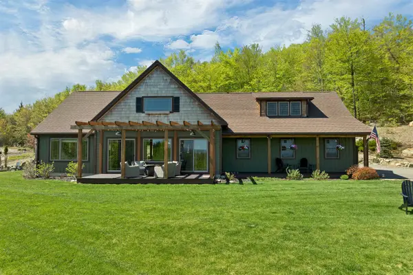11 Vail Road, Sanbornton, NH 03269