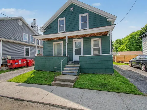 2 Winooski Street, Waterbury, VT 05676