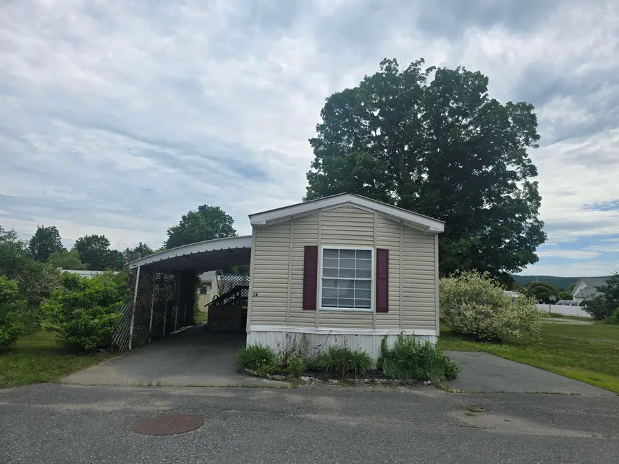 7 Crown Point Drive #B, Charlestown, NH 03603 - #2