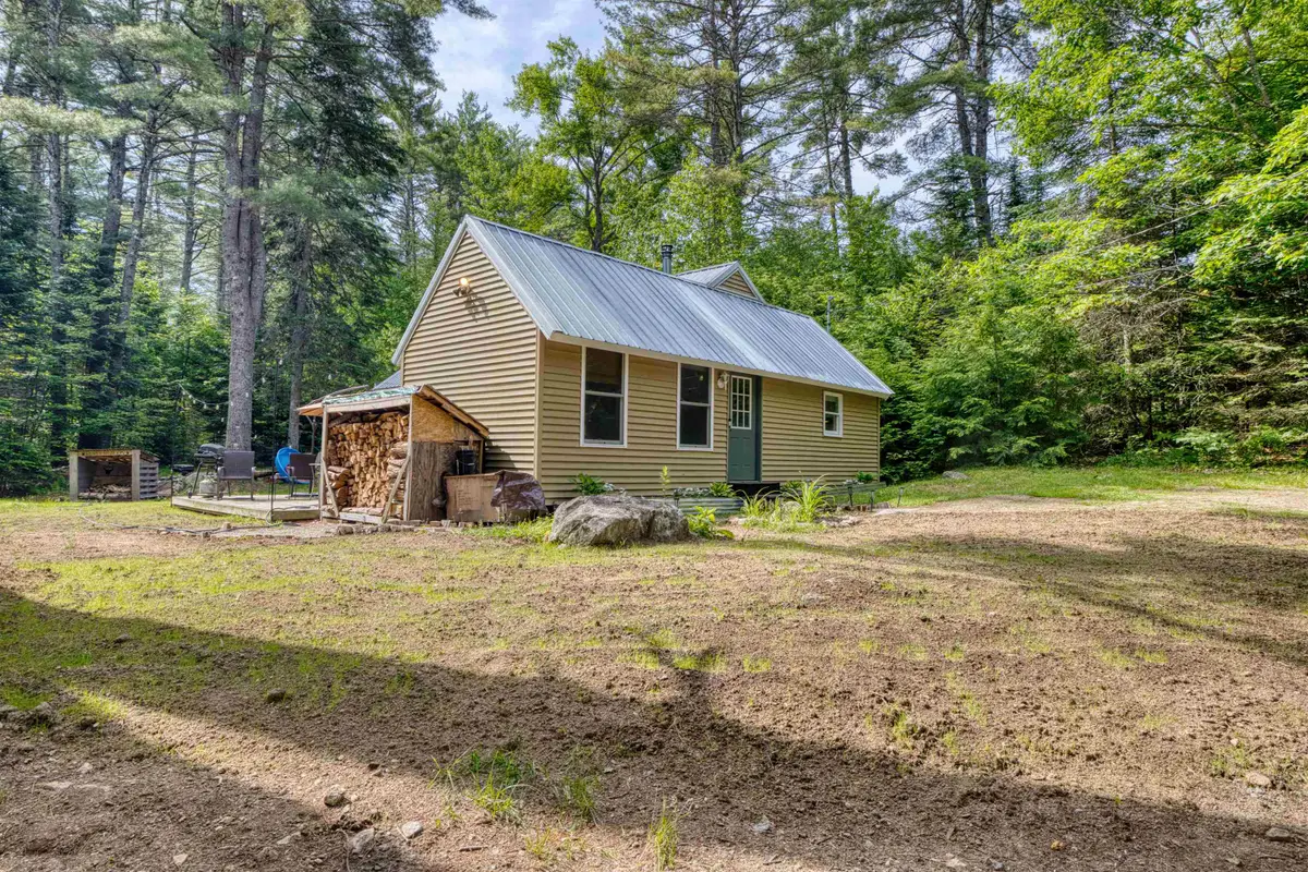 29 Gray Fox Road, Effingham, NH 03882 - #1