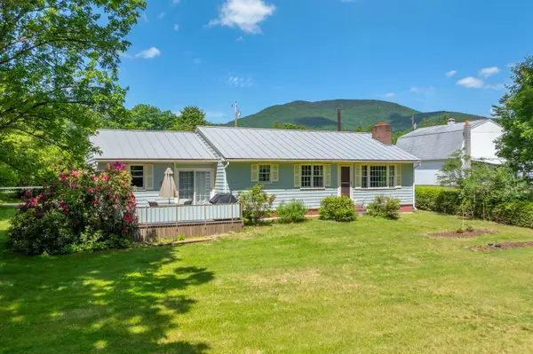 56 Jenness Road, Weathersfield, VT 05089