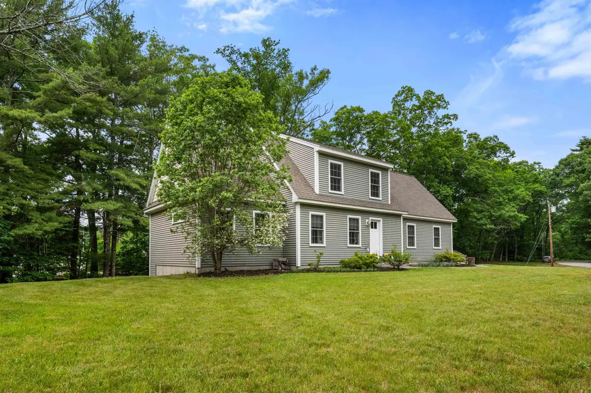 34 Crawley Falls Road, Brentwood, NH 03833 - #1