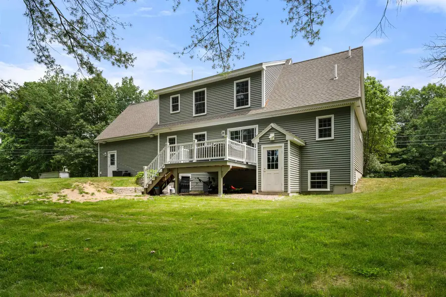 34 Crawley Falls Road, Brentwood, NH 03833 - #2