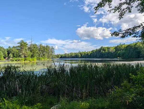 7-9 Robin Shore Drive, Canterbury, NH 03224