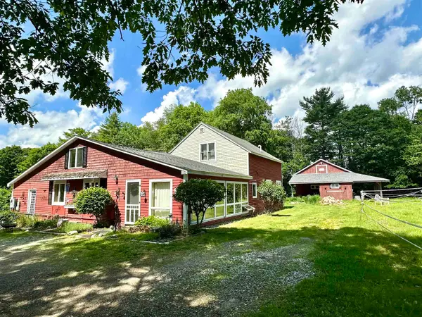 310 Cross Hill Road, Wilmot, NH 03287