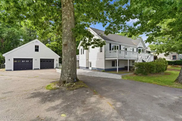 22 Farm Lane, Seabrook, NH 03874