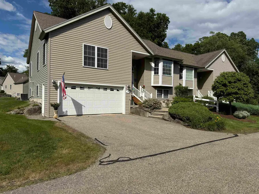 7 Maplevale Road, East Kingston, NH 03827 - #2