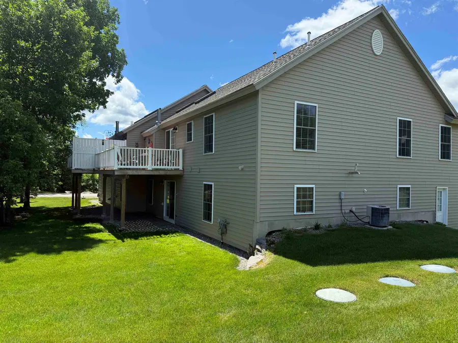 7 Maplevale Road, East Kingston, NH 03827 - #3
