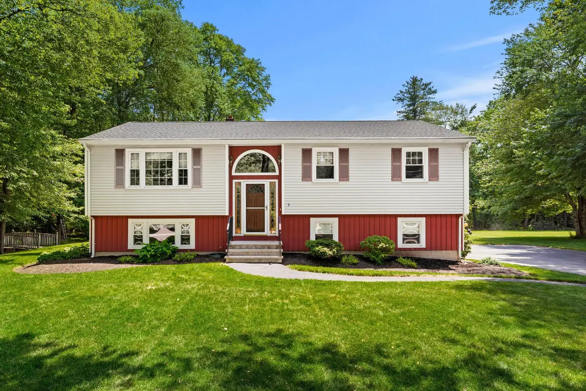 9 Quaker Street, Newton, NH 03858 - #1