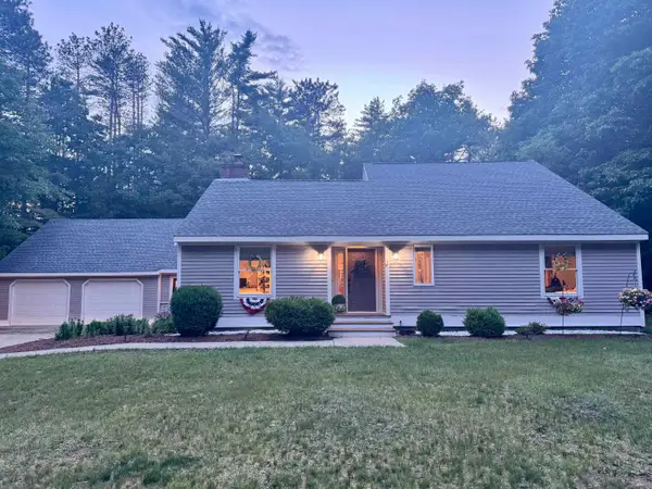 37 Dewey Circle, Campton, NH 03223