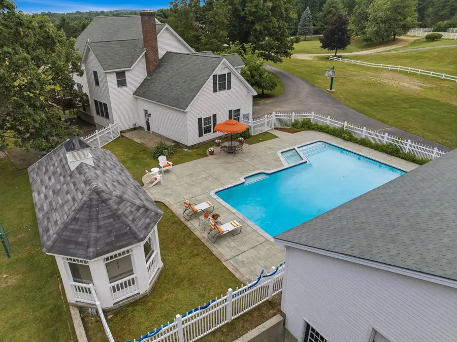 66A Merrimack Road, Amherst, NH 03031 - #3